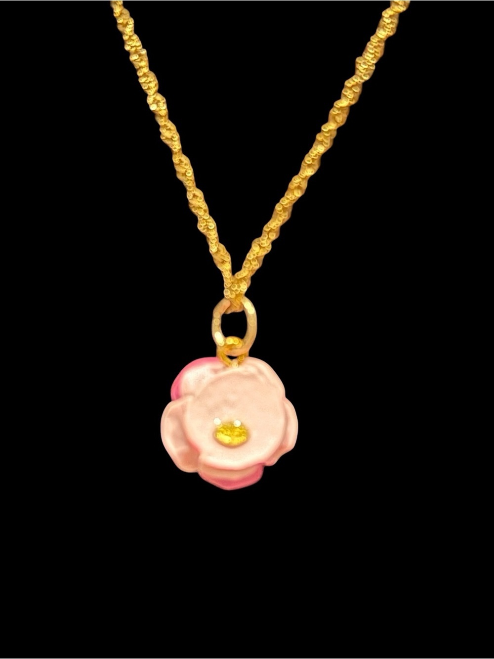 Pink Gradient Camellia Pendant Necklace - Pink - Picture 3 of 3